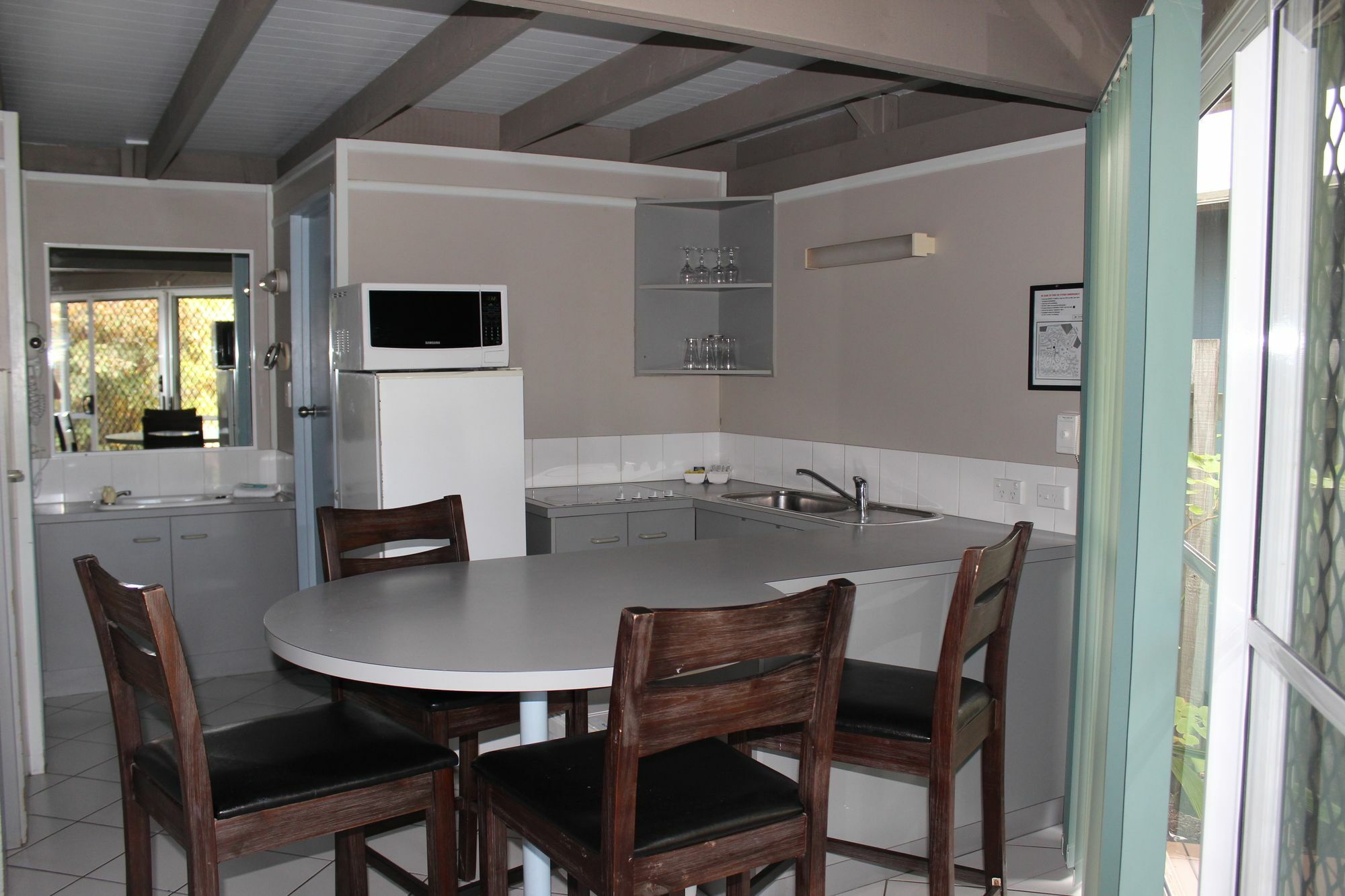 Kellys Beach Resort Bargara Kültér fotó